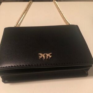 *New* Pinko purse with gold chain